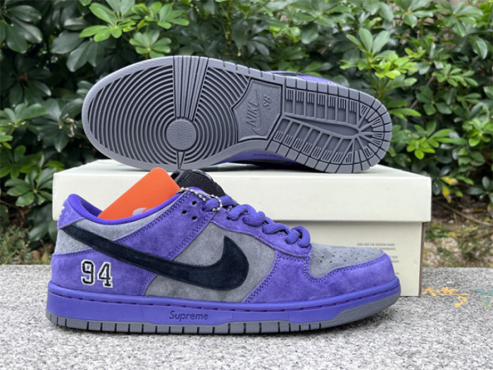 S*prem* x Nike SB Dunk Low OG QS "Ink" HQ8487-500
