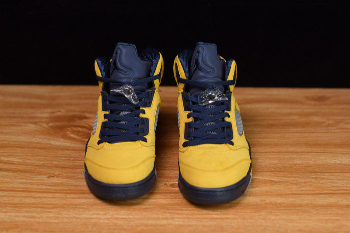 AIR JORDAN 5 RETRO MICHIGAN (2019) CQ9541-704