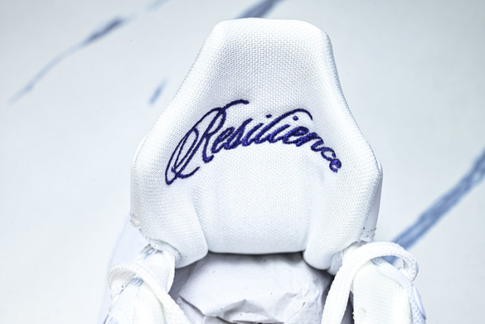 Nike Kobe 9 EM Low Protro White Court Purple IH1401-100