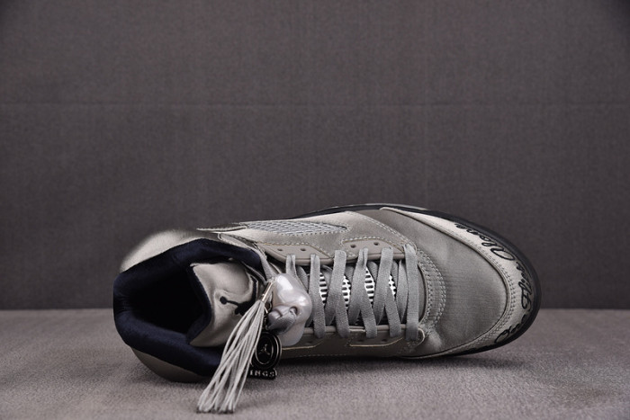 Jordan 5 Retro Wings (2025) - IO2038-001