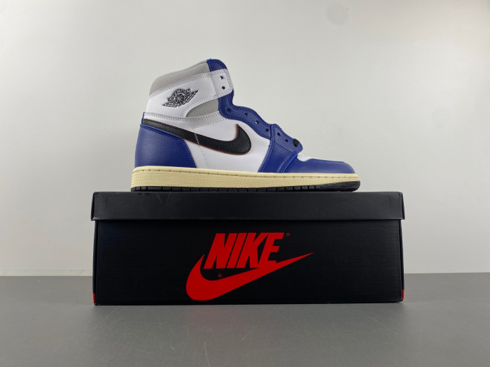 Air Jordan 1 High OG Rare Air “Deep Royal Blue” DZ5485-100