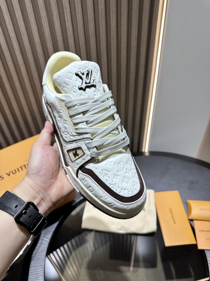 l0vt sneakers