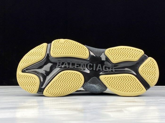 Ba*len*cia*ga triple s ecbl811861c