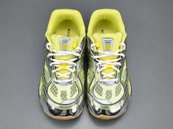 Bo*te*ga Ve*ne*ta BV047