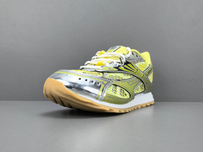 Bo*te*ga Ve*ne*ta BV047