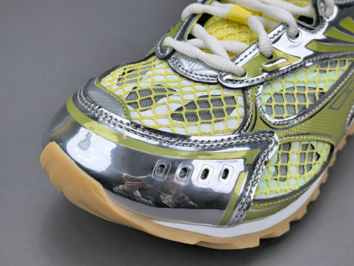 Bo*te*ga Ve*ne*ta BV047