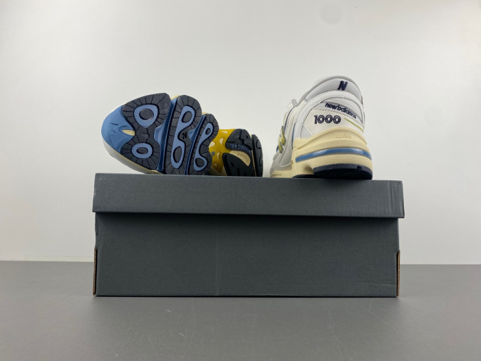 New Balance M1000CAA