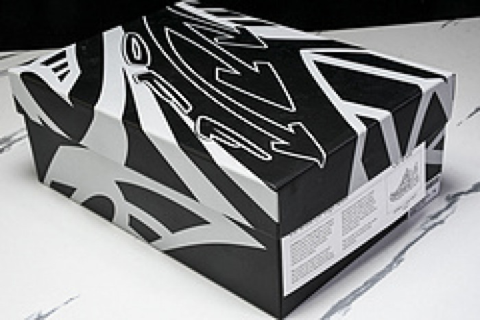 Off-White c/o Virgil Abloh