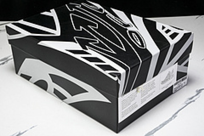 Off-White c/o Virgil Abloh