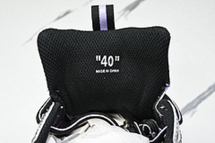 Off-White c/o Virgil Abloh