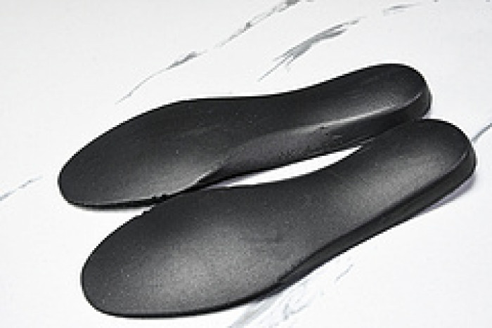 Off-White c/o Virgil Abloh