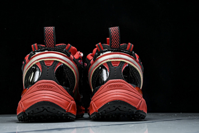 Off-White c/o Virgil Abloh