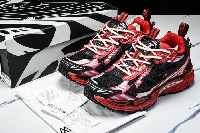 Off-White c/o Virgil Abloh