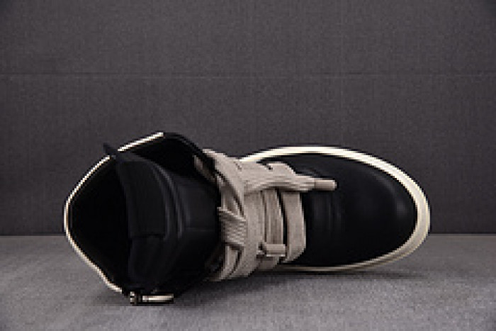 RICK OWENS SNEAKER