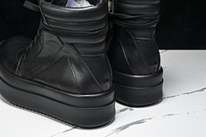 RICK OWENS SNEAKER