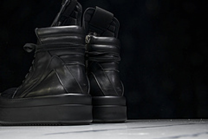 RICK OWENS SNEAKER