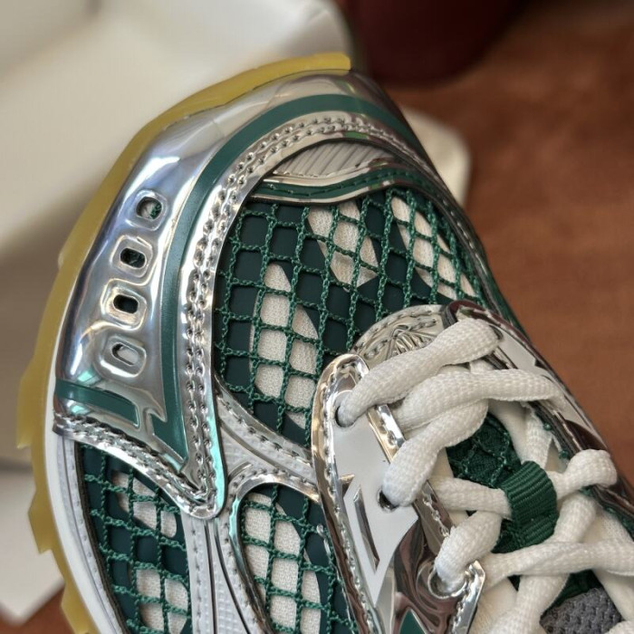 Bo*te*ga Ve*ne*ta BV061