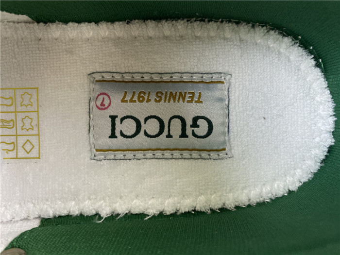 G*u*i SS20 1977 SERIES E1124