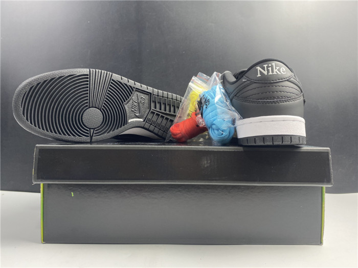 Civilist x Nike SB Dunk Low CZ5123-001