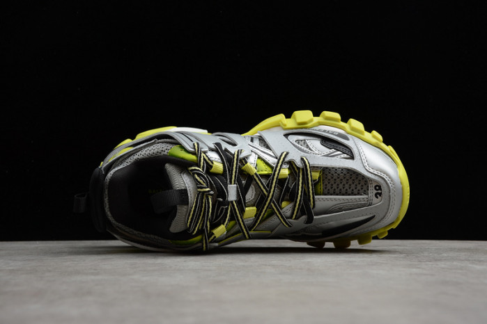 Ba*len*cia*ga track w1gc1 1230