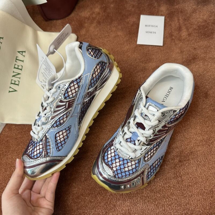 Bo*te*ga Ve*ne*ta BV060