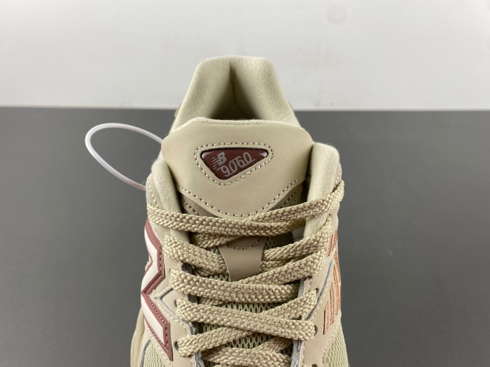 New Balance 9060 U9060ZGC