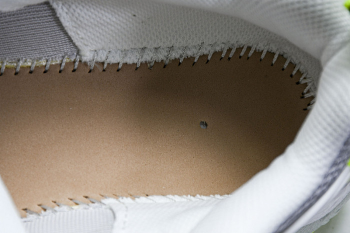 Off-White c/o Virgil Abloh