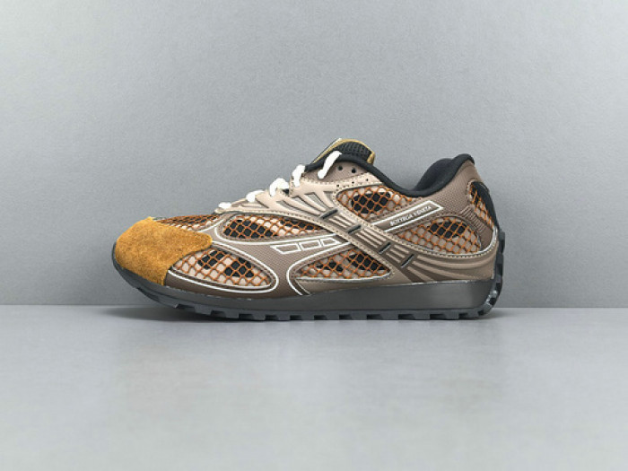 Bo*te*ga Ve*ne*ta BV052